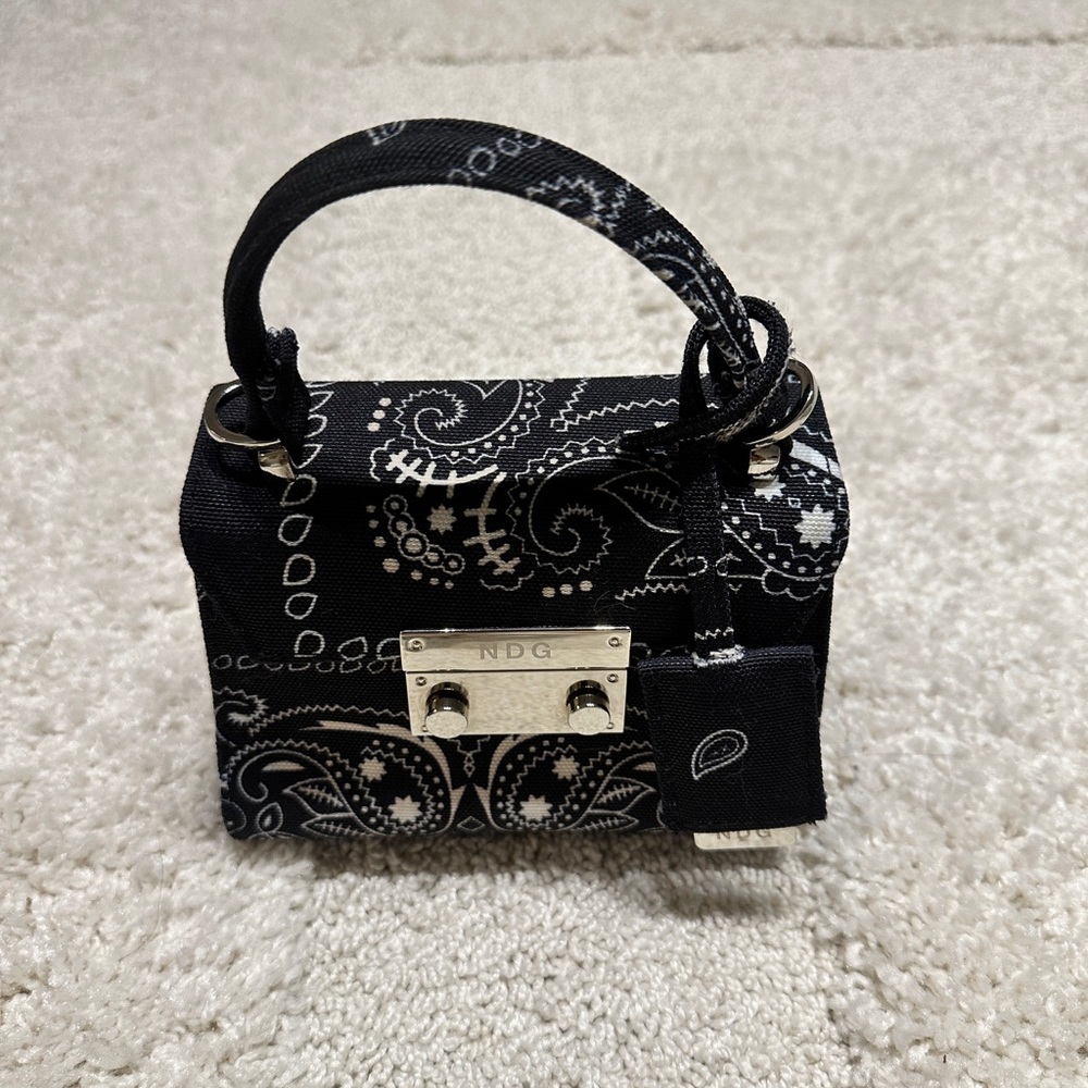 NDG Le Paisley Black Nano Bag 15cm